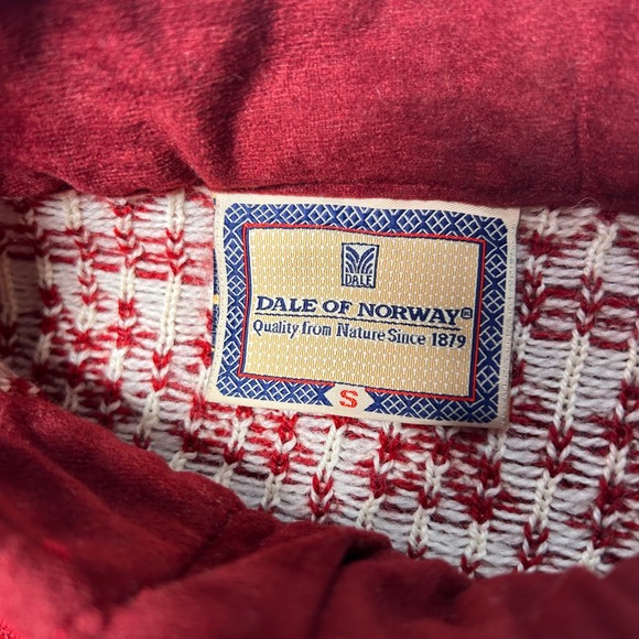 Dale of Norway US Olympic Collection Red Wool Nordic Snowflake Quarter Zip Small - Picture 3 of 16